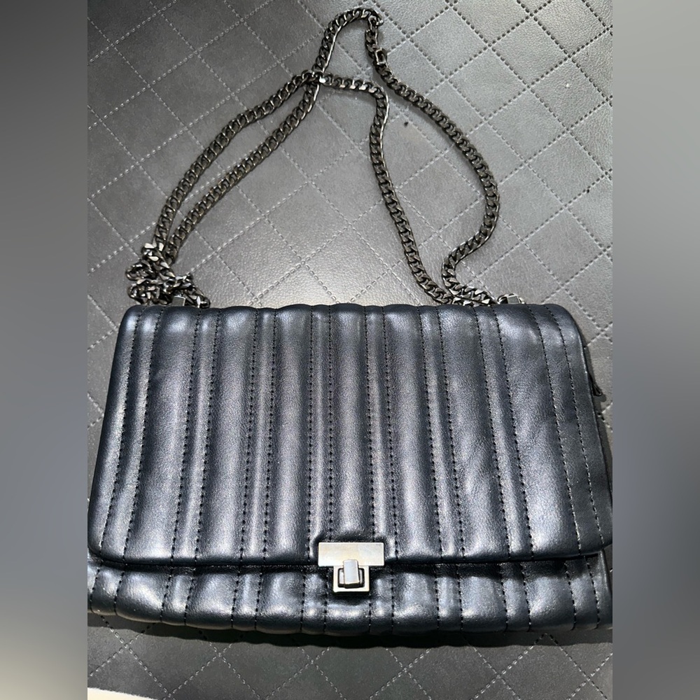 Shoulder bag ๐ - Picture 3 of 3